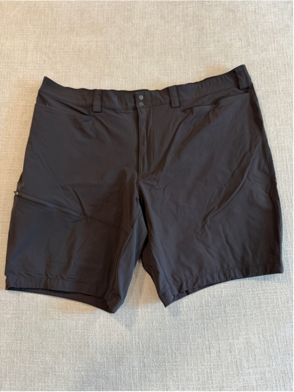 Alaskan Hardgear Duluth black 91323 Roadless 10”Cargo Trail Shorts men’s size 44